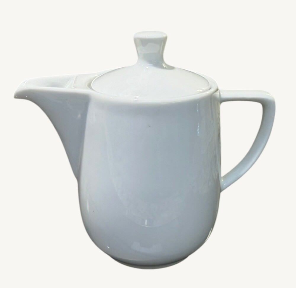 Vintage Melitta Germany Porcelain Personal Dripless Spout Coffee/Tea Pot 12 Oz